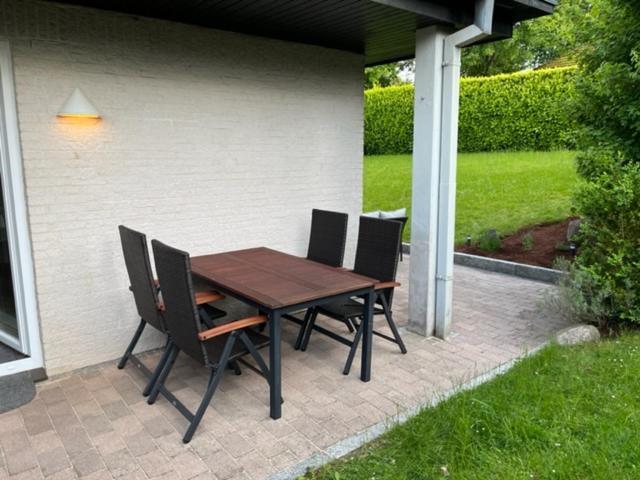 Meertraum Premium Wohnung Mit 3 Zimmern, 250M Zum Strand シャルボイツ エクステリア 写真